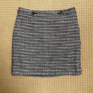 LOFT Black/White/Gray Plaid Skirt Size 2